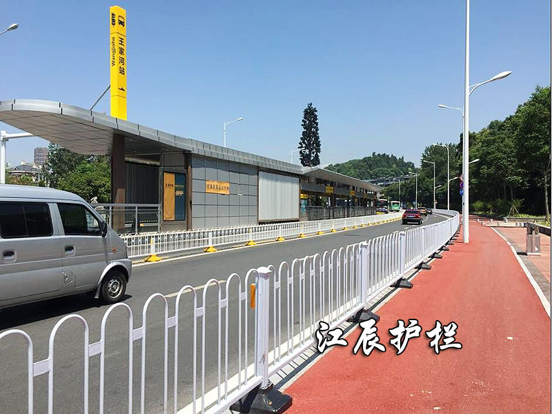 江辰23公路隔离护栏价格