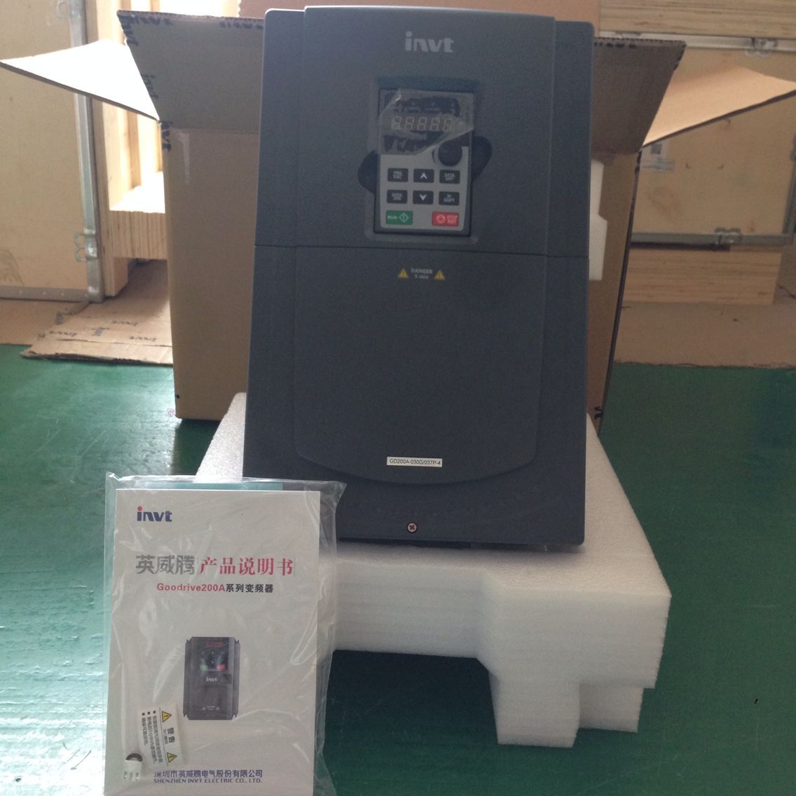 英威騰GD200A-7R5G/011P-4變頻器原始圖片3