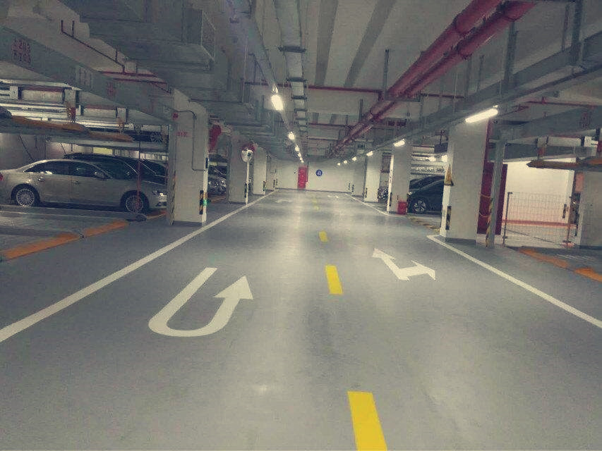 濟南哪里有做環(huán)氧地坪和停車場劃線的原始圖片2