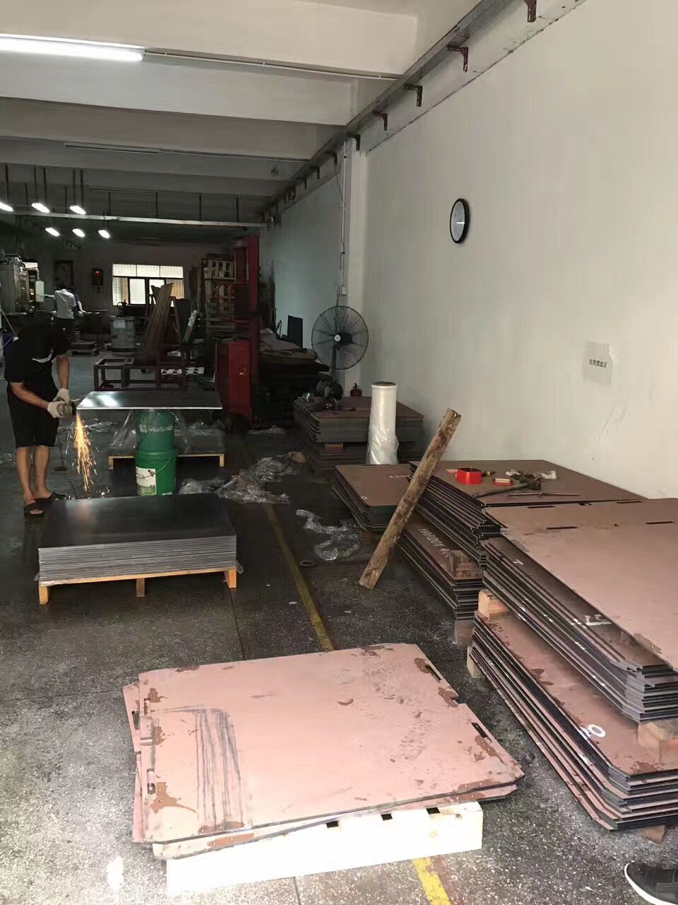 壓合承載盤整平校平除銹