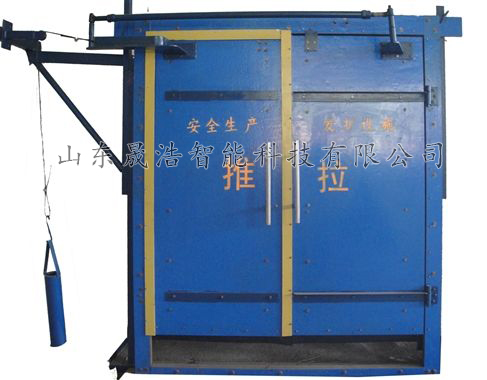 晟浩礦用竹膠板雙向行車風門防腐、防潮，壽命長