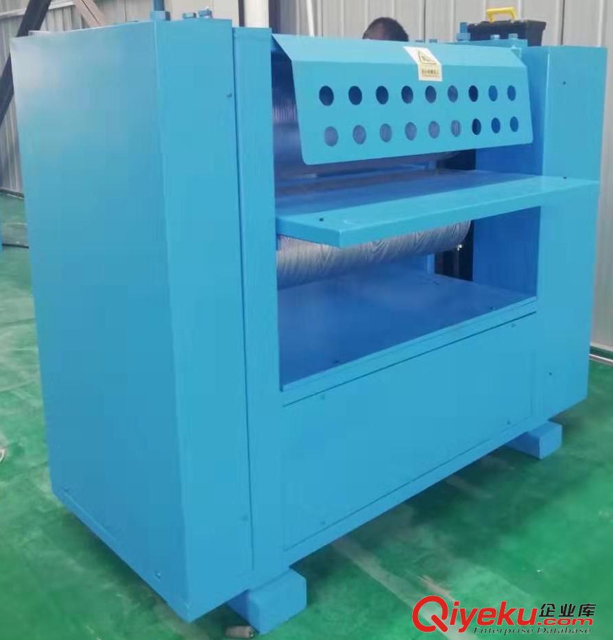 江蘇壓花機(jī)廠家供應(yīng)木紋壓花機(jī)1000mm寬