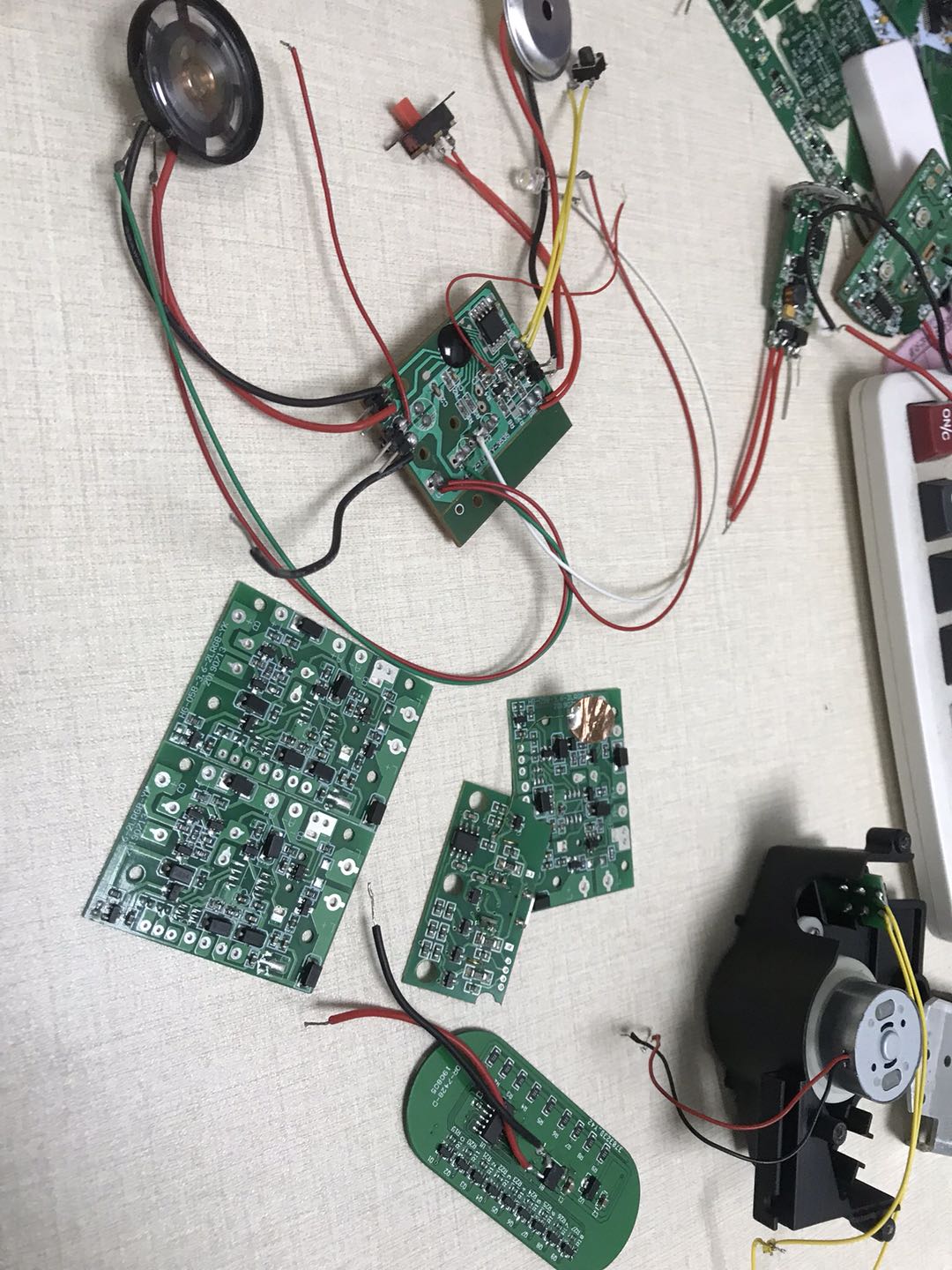 電子產品方案開發公司 家用豆漿機榨汁機單片機PCBA程序方案開發原始圖片3