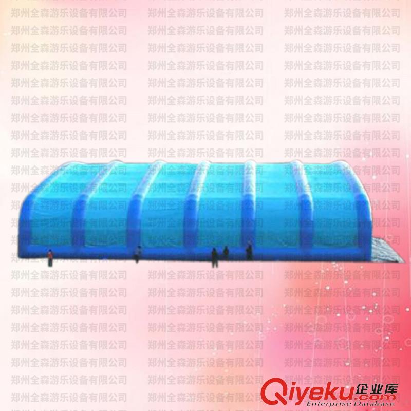 移動(dòng)水上樂園充氣水上漂浮物