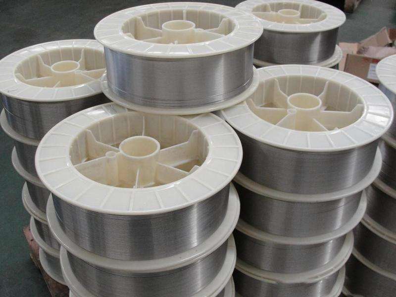 礦山破碎機(jī)械玻璃破碎機(jī)汽車破碎機(jī)破袋機(jī)垃圾破碎機(jī)耐磨焊絲原始圖片2